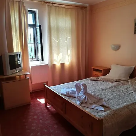 Perla Hotel
