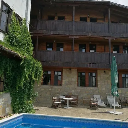 Perla Hotel